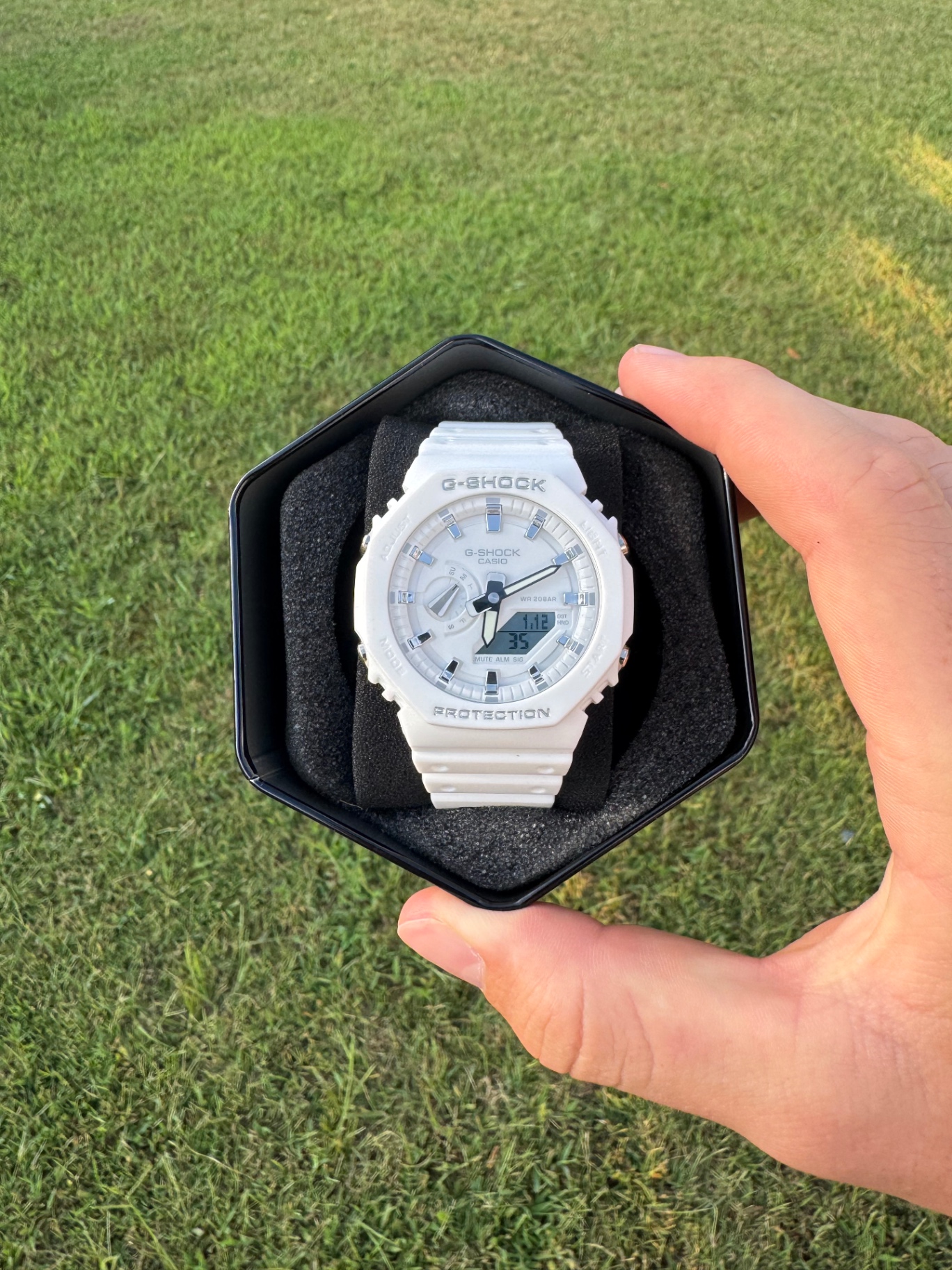 GA-2100 All White